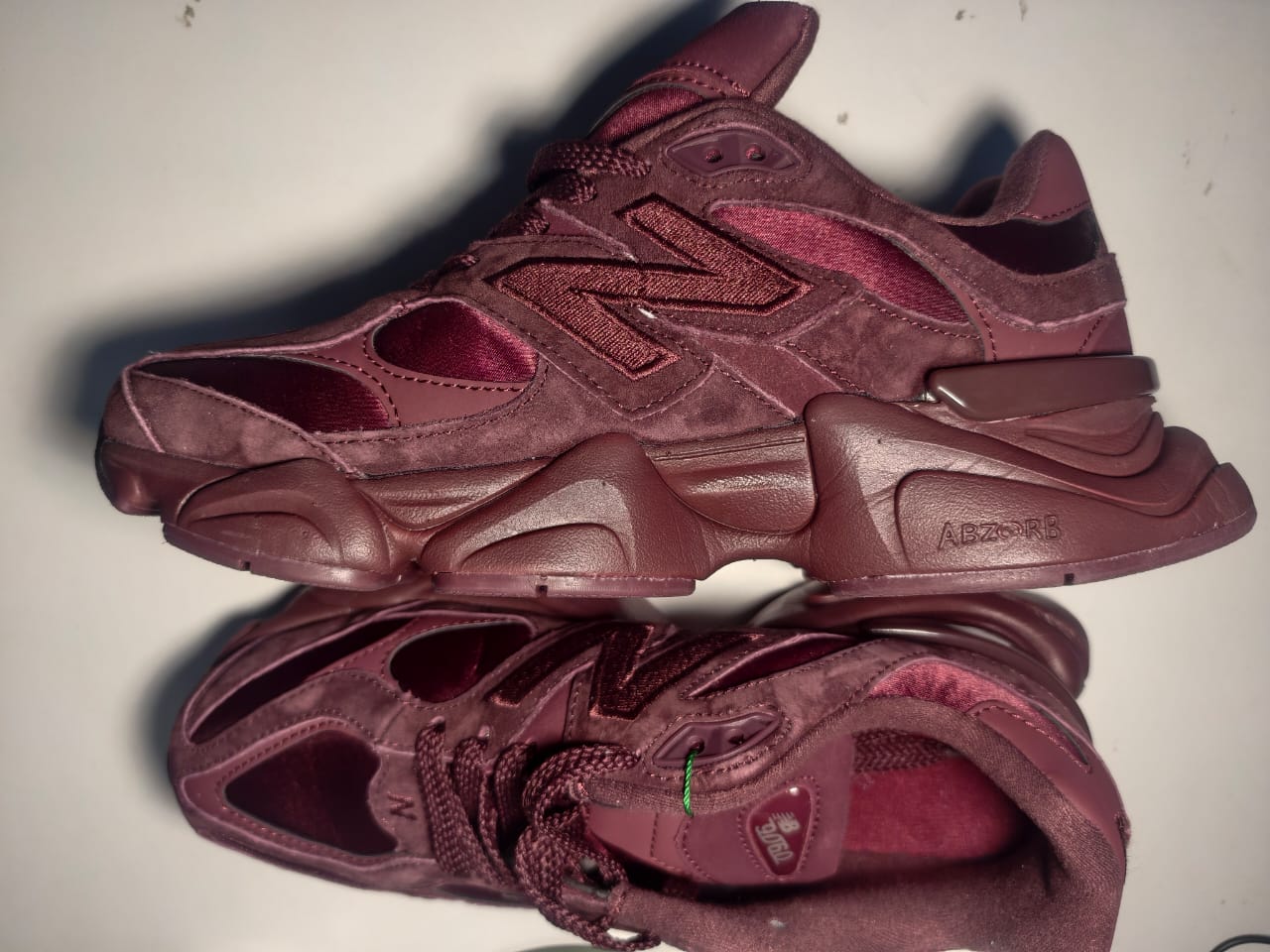VELORIA Bordeaux Satin